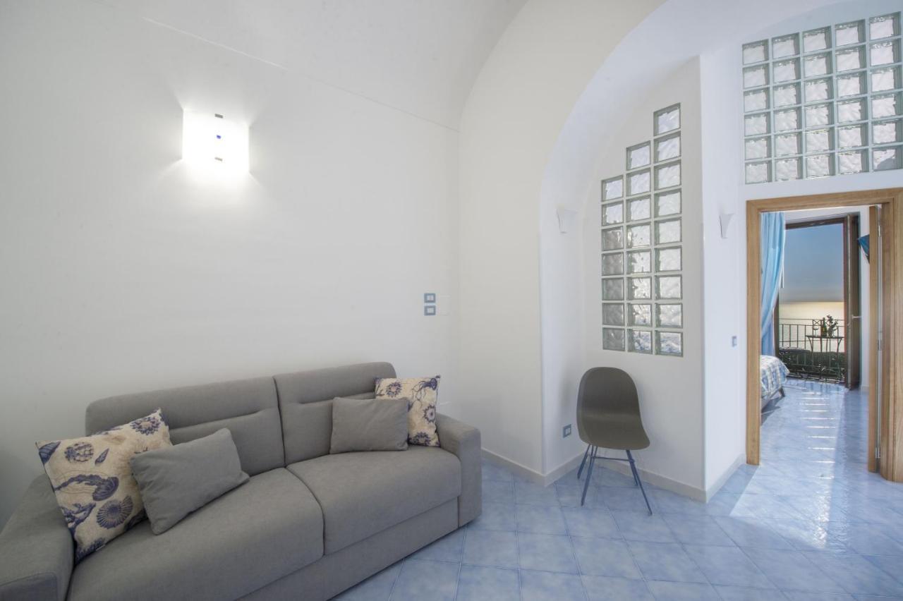Domus Caterina Apartment Furore Bagian luar foto