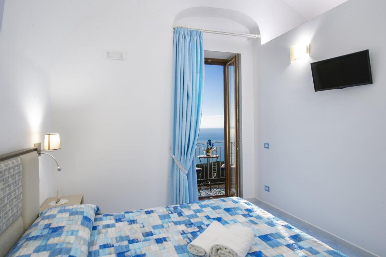 Domus Caterina Apartment Furore Bagian luar foto