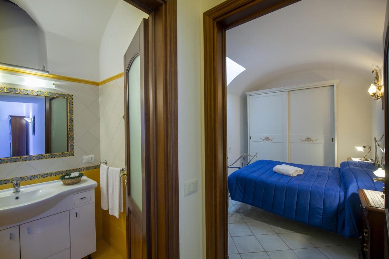 Domus Caterina Apartment Furore Bagian luar foto