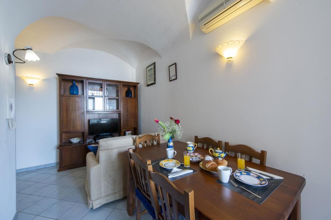 Domus Caterina Apartment Furore Bagian luar foto