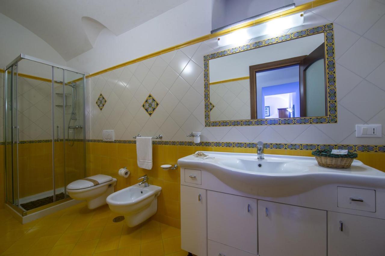 Domus Caterina Apartment Furore Bagian luar foto