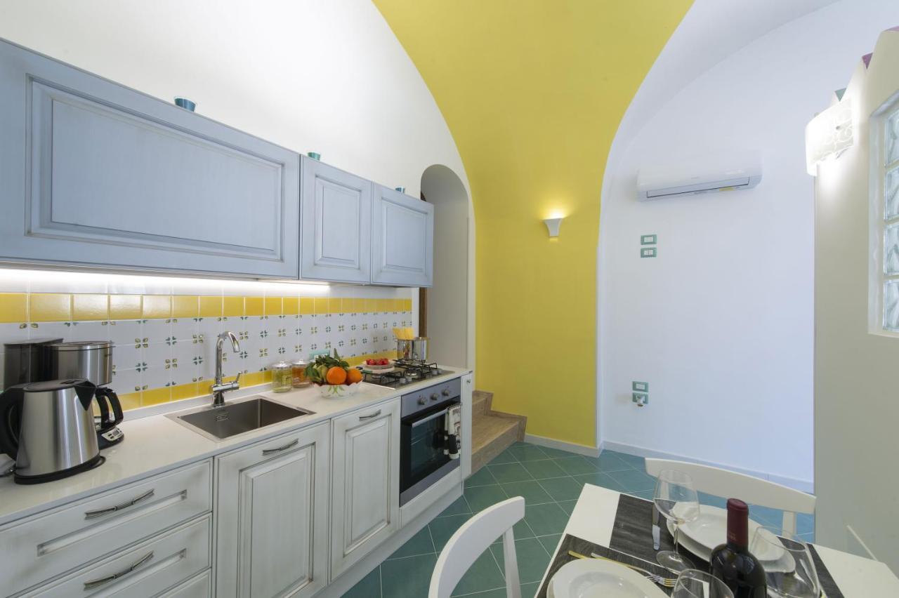 Domus Caterina Apartment Furore Bagian luar foto