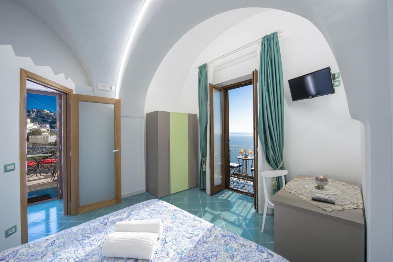 Domus Caterina Apartment Furore Bagian luar foto