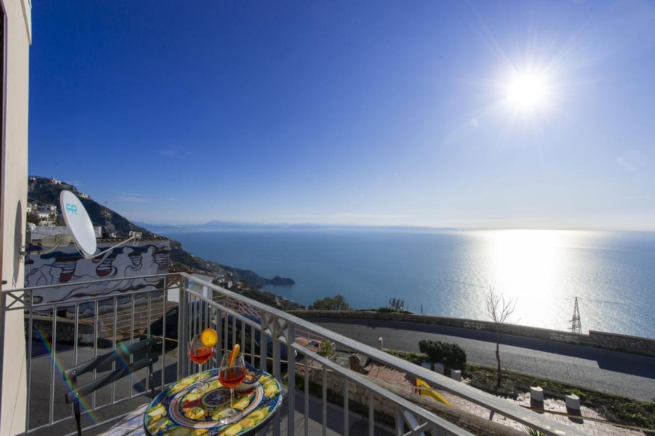 Domus Caterina Apartment Furore Bagian luar foto