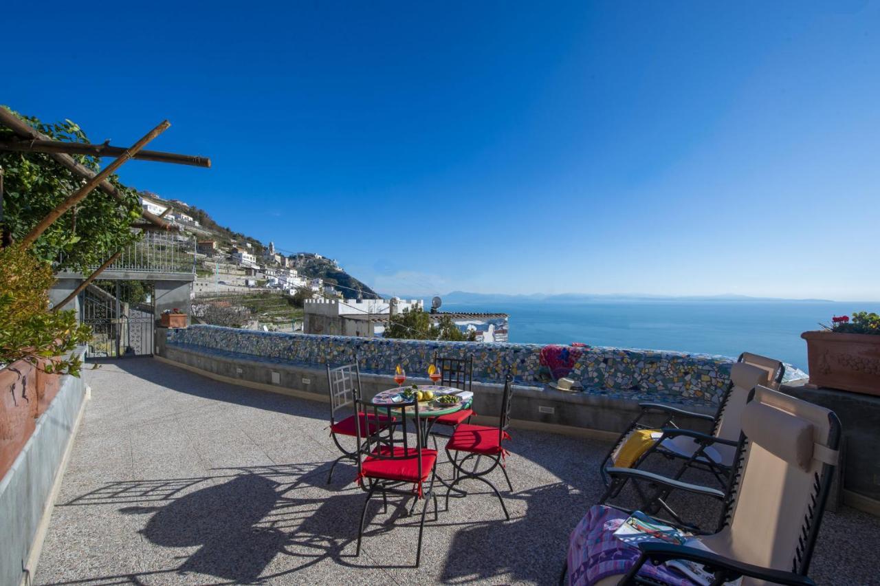 Domus Caterina Apartment Furore Bagian luar foto